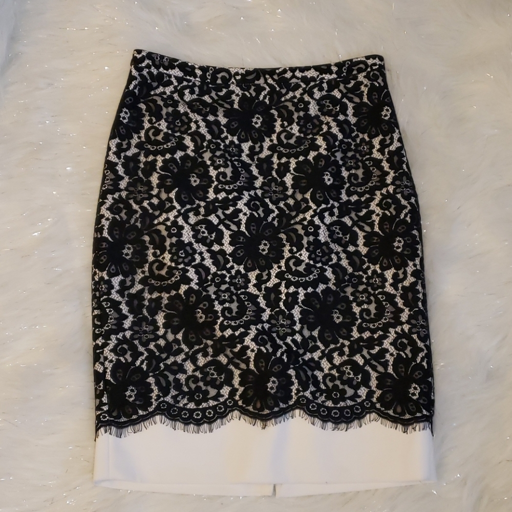 Limited Scandal Edition Lace Pencil Skirt. Sz 6